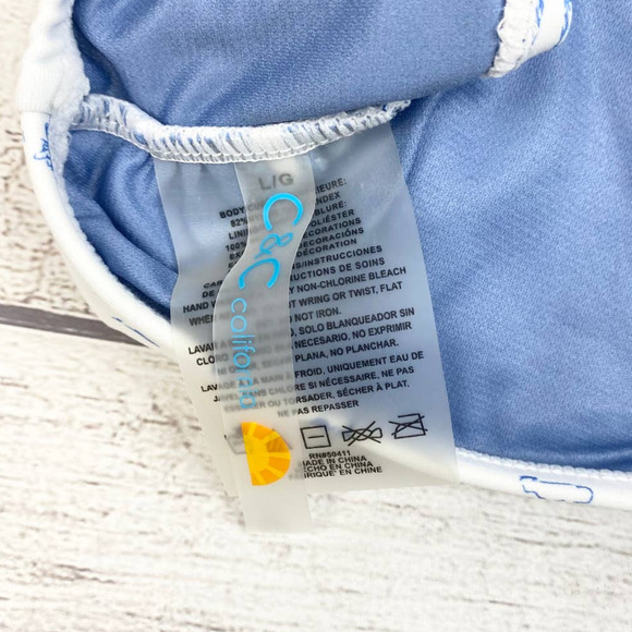 NEW Ladies C&C California Toile Days Beach Print One Shoulder Bikini Top LG - Picture 8 of 8